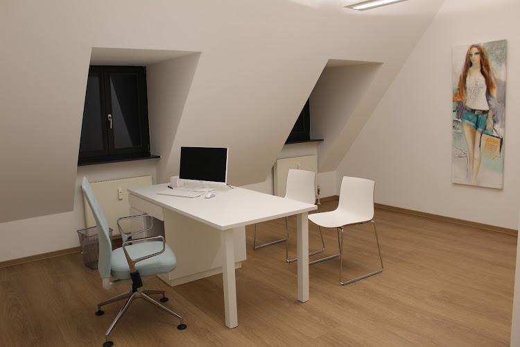 Bild von Dr. med. F. Walker, Venen & Haut im Zentrum