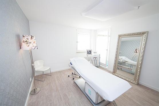 Bild von Theodoridis Aesthetics - Privatpraxis für Faltenbehandlung