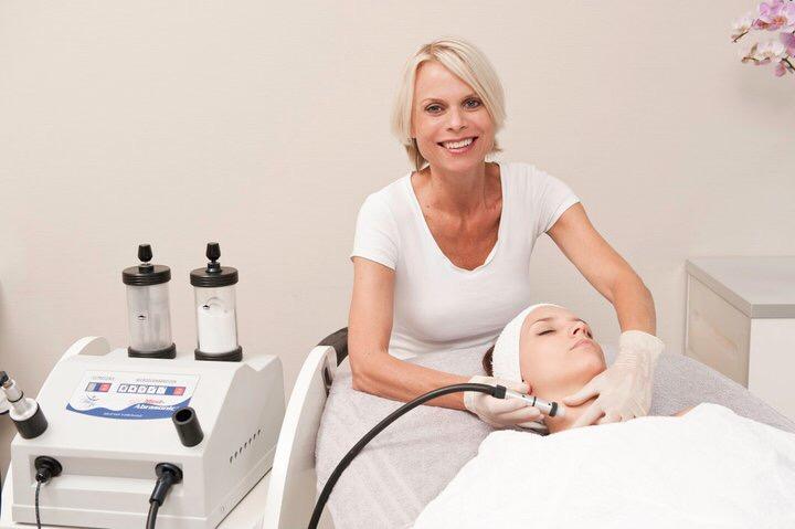 Bild von Birga Hauptmann "esthetic skincare"