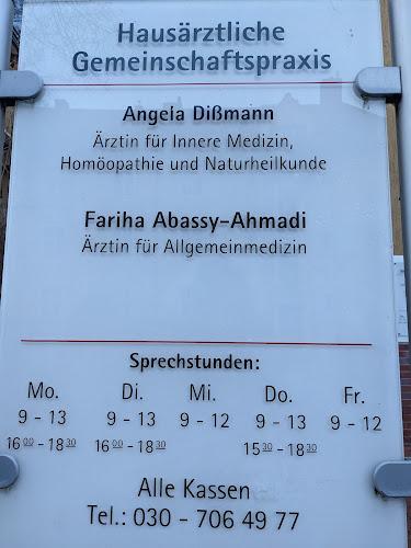 Bild von Frau Fariha Abassy-Ahmadi